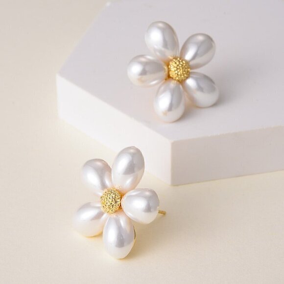 Multicolor Women's Jewelry Faux Pearl Decor Flower Design Stud Earrings - Picture 3 of 5